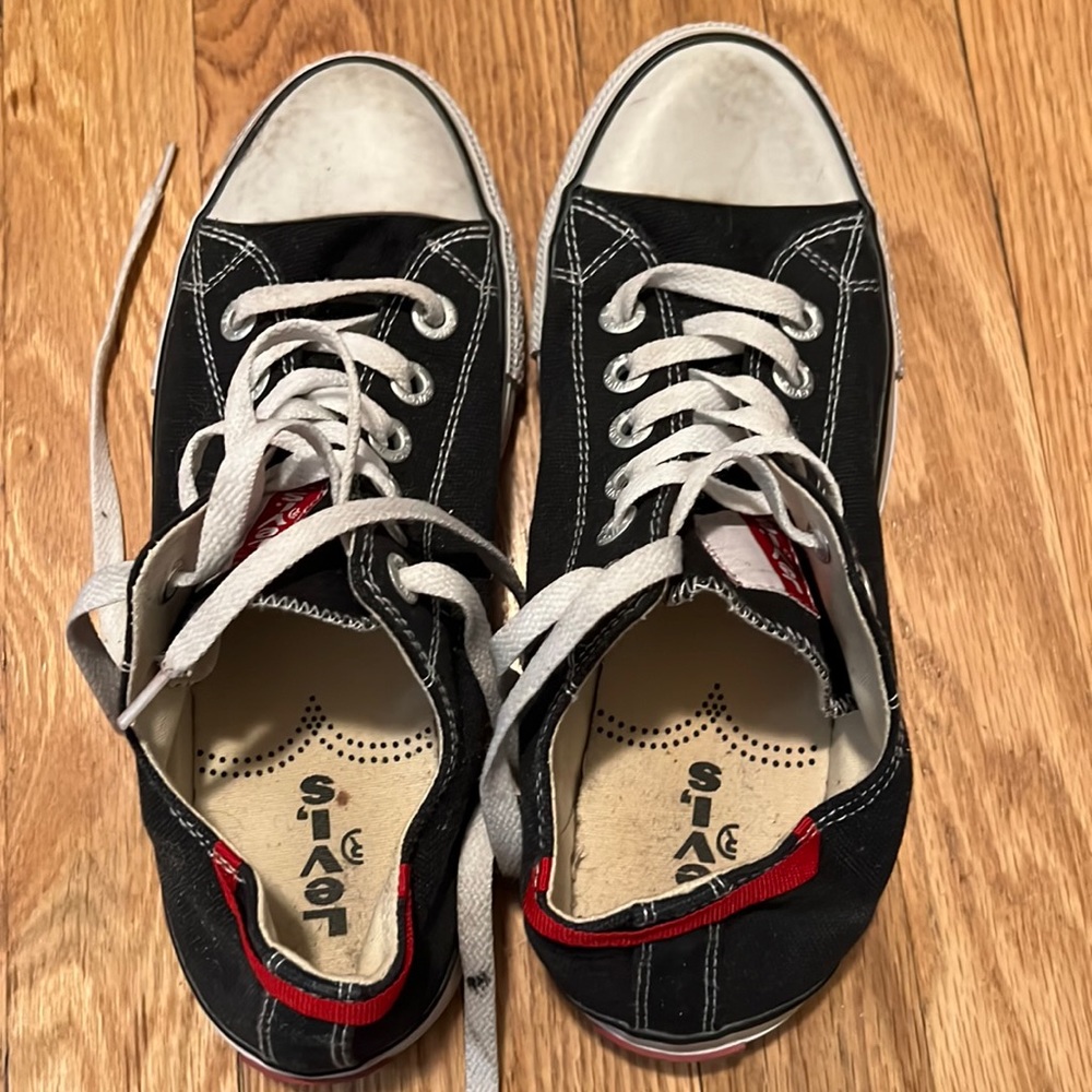 LEVIS shoes
